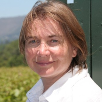 Evelyne Papaux, Formatrice d'adultes, superviseur TSTA-E, coach et consultante en psychoéducation.